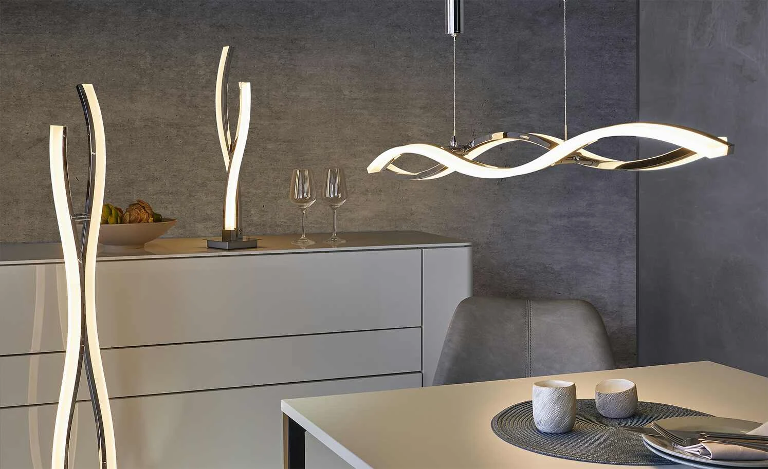 KHG LED-Tischleuchte, chrom `Wavy` 1 KHG LED-Tischleuchte, chrom `Wavy`