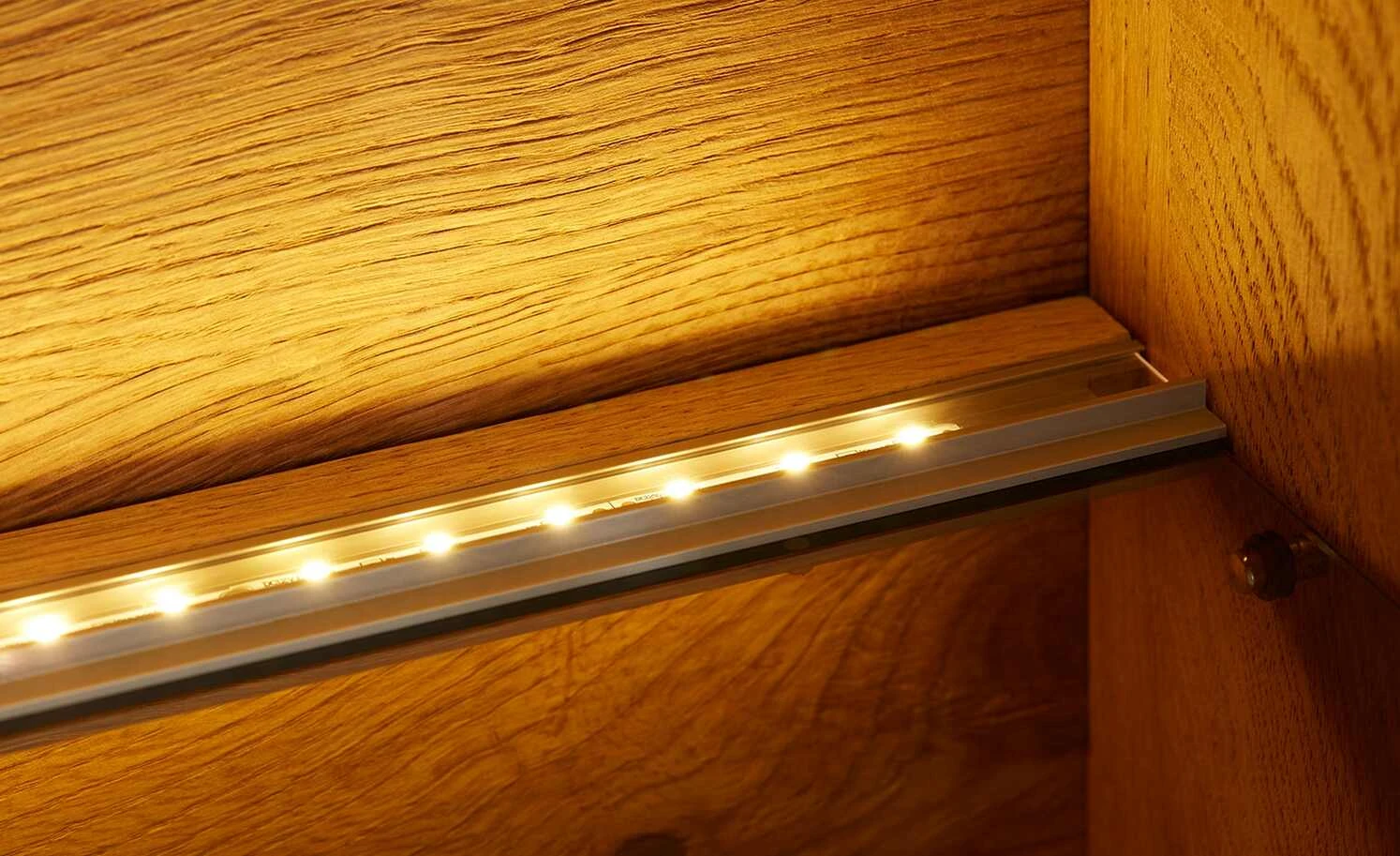 Wohnwert LED-Beleuchtung Novum 2 Wohnwert LED-Beleuchtung Novum – Bild 2