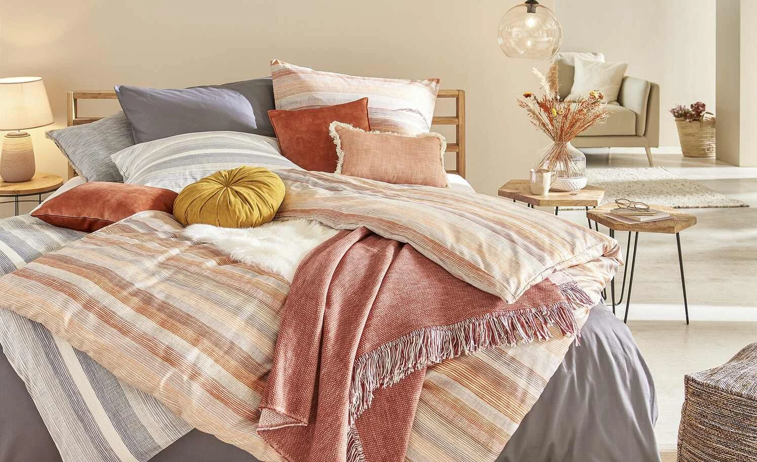 Pendelleuchte, 1-flammig, Glas bernsteinfarben 2 Pendelleuchte, 1-flammig, Glas bernsteinfarben – Bild 2