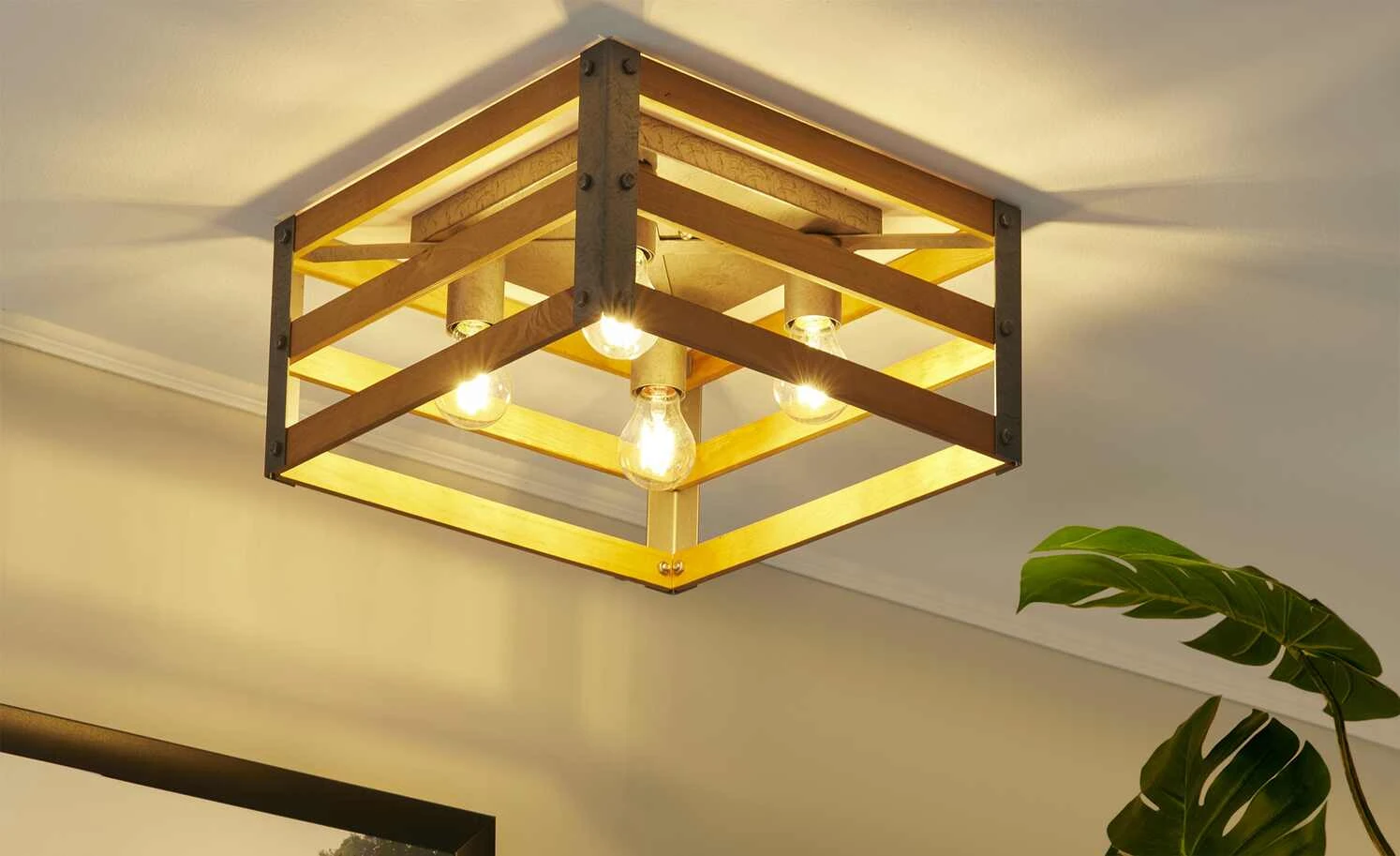 Trio Deckenleuchte, 4-flammig, Paletten-Optik 1 Trio Deckenleuchte, 4-flammig, Paletten-Optik