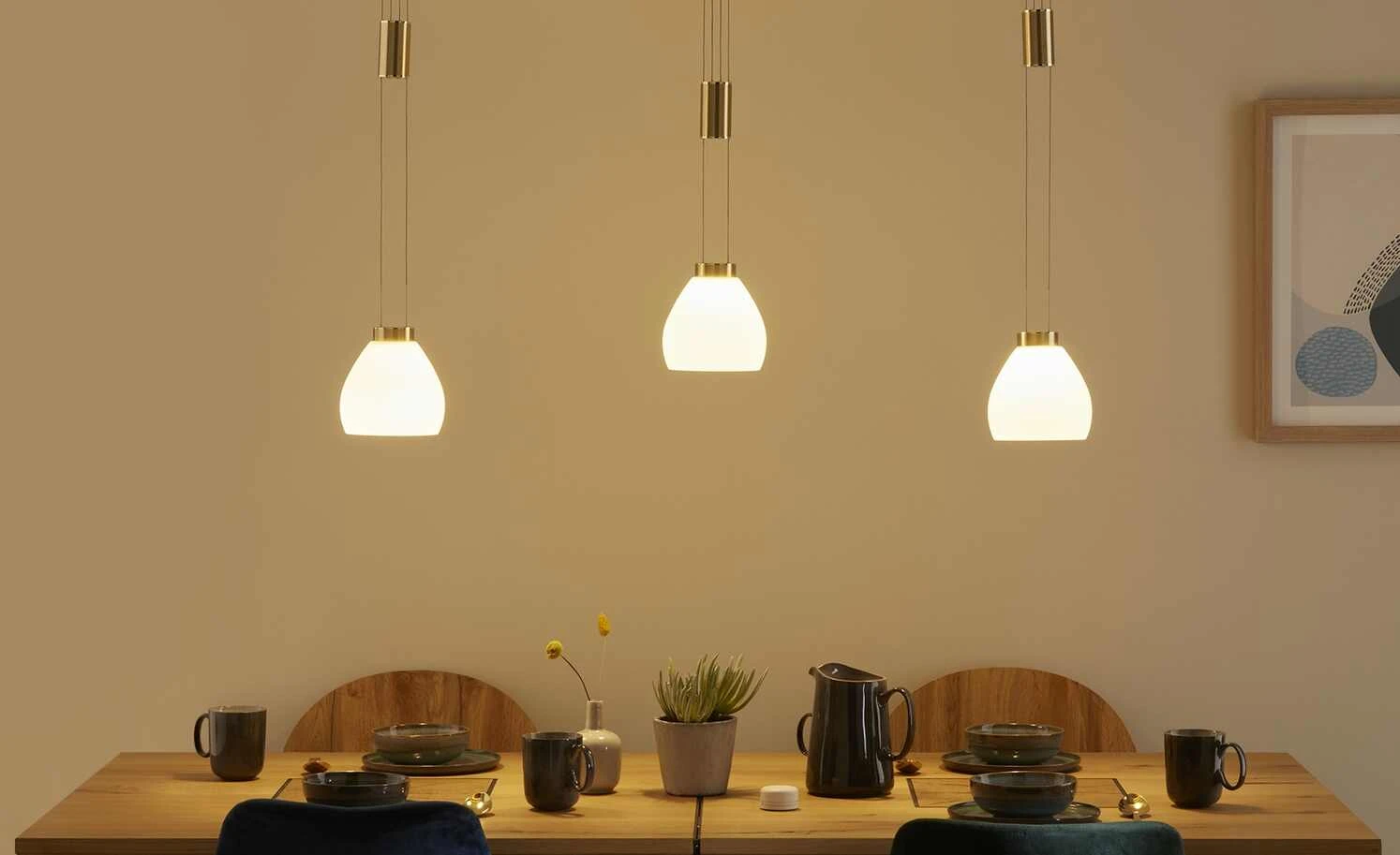 B-Leuchten LED-Pendelleuchte, 3-flammig, messing-matt 2 B-Leuchten LED-Pendelleuchte, 3-flammig, messing-matt – Bild 2