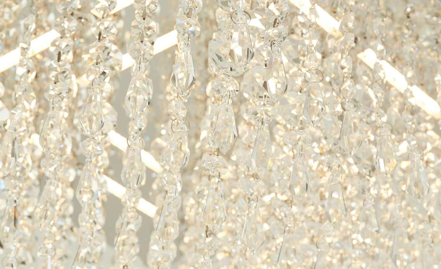 B-Leuchten LED-Deckenleuchte, chrom mit Glasbehang 4 B-Leuchten LED-Deckenleuchte, chrom mit Glasbehang – Bild 4