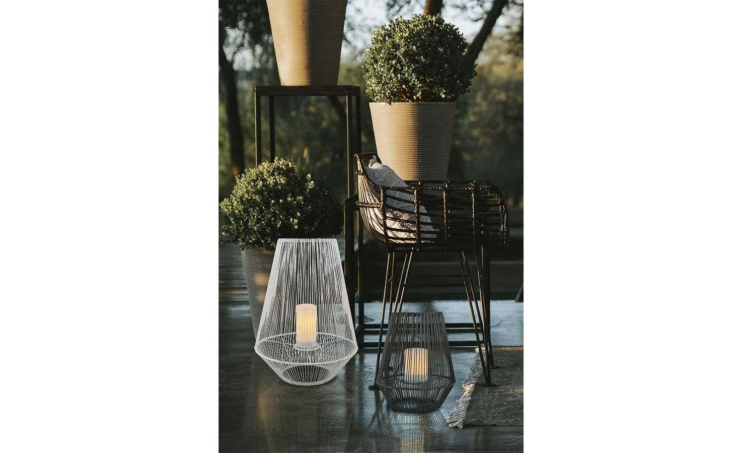 Trio Solar-Außen-Tischleuchte, grau 2 Trio Solar-Außen-Tischleuchte, grau – Bild 2