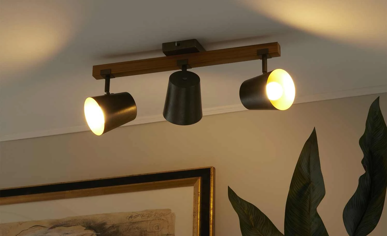 Trio Deckenstrahler, 3-flammig, Nickel-antik 1 Trio Deckenstrahler, 3-flammig, Nickel-antik