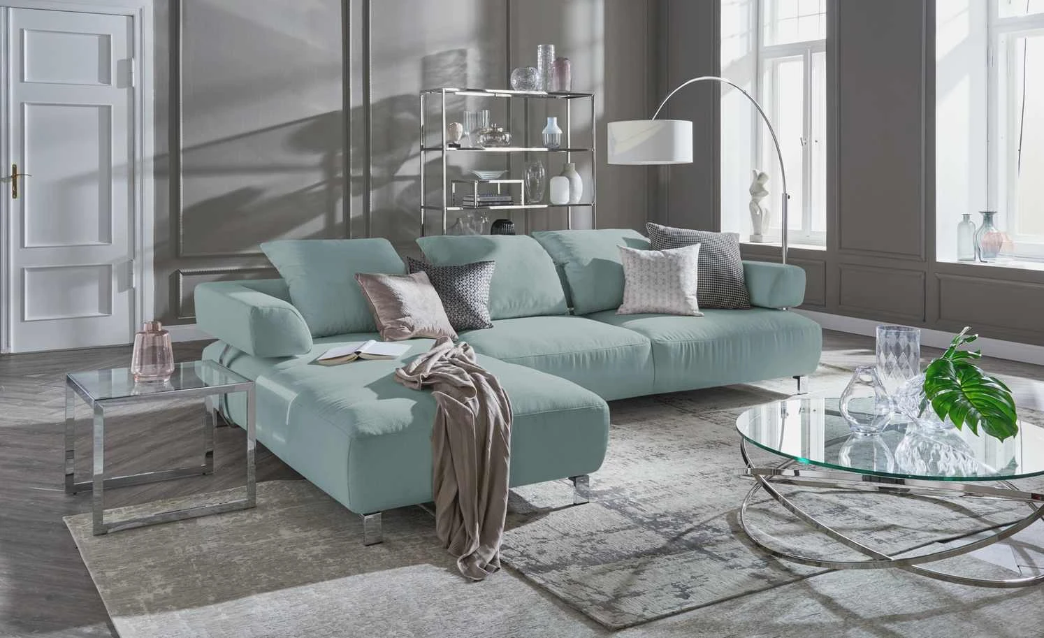 HOME STORY Bogenleuchte mit weißem Stoffschirm 39 HOME STORY Bogenleuchte mit weißem Stoffschirm – Bild 39